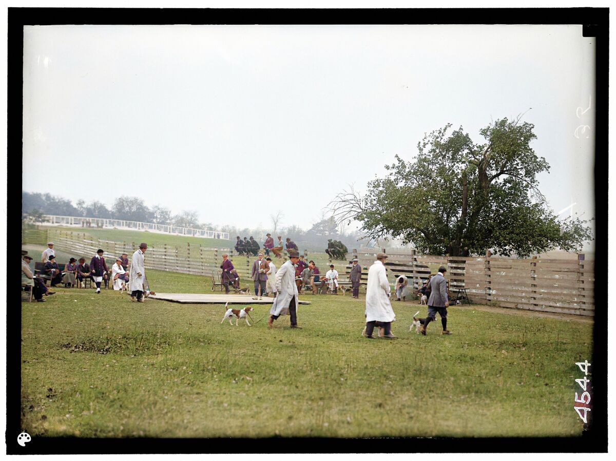 04975u-Colorized.jpg